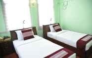 Kamar Tidur 5 Night Sweet Hotel