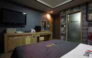 ห้องนอน 7 M Motel Songtan