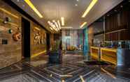 Lobi 2 Wyndham Grand Shenzhen