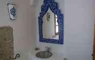 In-room Bathroom 6 Hotel Al Alba