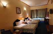 Kamar Tidur 7 Kings Square Hotel