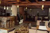 Bar, Cafe and Lounge Teos Hotel