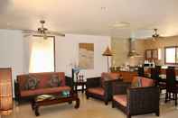 Common Space Sibaja Palms Sunset Beach Luxury Villa