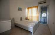 Bedroom 3 Cosmi Apartments by Estia