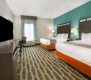 Bedroom 4 La Quinta Inn & Suites by Wyndham Houston Humble Atascocita