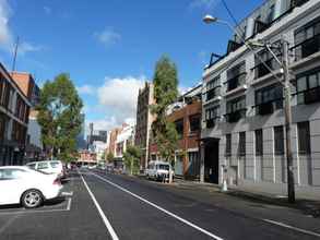 Exterior 4 Australian Home Away at Market Square Melbourne