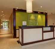 Lobi 2 Hilton Garden Inn Woodbridge