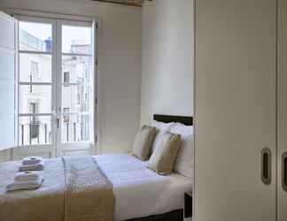 Bedroom 2 Short Stay Group Portaferrissa Serviced Apartments