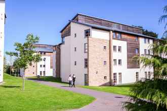 Exterior 4 David Russell Apartments Campus Accommodation