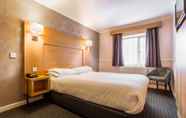 Kamar Tidur 3 Rooms Inn