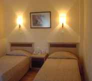 Bedroom 6 Floria Hotel