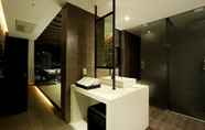 In-room Bathroom 7 BrownDot Hotel Songdo