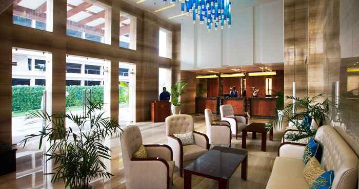 Lobby Golden Tulip