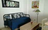 Ruang untuk Umum 2 Lagos City Center Guest House & Hostel