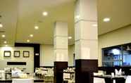 ร้านอาหาร 5 Regency Tiruttani by GRT Hotels