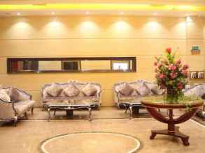 Lobi 4 GreenTree Inn Guangzhou Chimelong Paradise Yuangang Metro Station Hotel