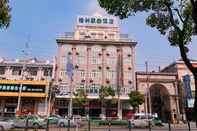 Bangunan GreenTree Inn Shanghai PVG HuaXia East Rd Station Hotel