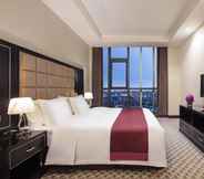 Bedroom 7 Holiday Inn Beijing Airport Zone, an IHG Hotel