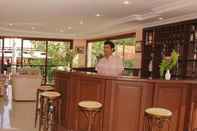 Bar, Kafe dan Lounge Side Hera Hotels