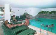 Swimming Pool 6 Side Hera Hotels