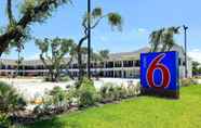 Exterior 3 Motel 6 Rockport, TX