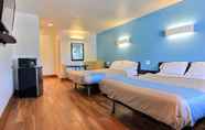 Bedroom 2 Motel 6 Rockport, TX