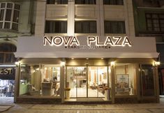 Bangunan 2 Nova Plaza Taksim Square