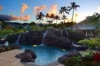 Swimming Pool The Cliffs at Princeville