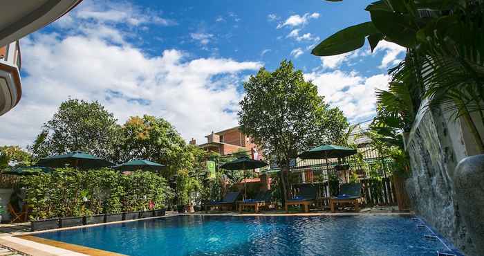 Kolam Renang Friendly Angkor Boutique