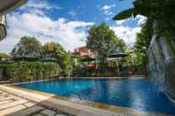 Kolam Renang Friendly Angkor Boutique