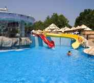 Swimming Pool 6 Hotel Magnolia - All Inclusive