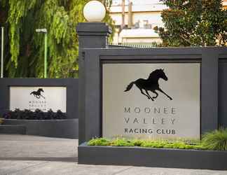 Exterior 2 Quest Moonee Valley