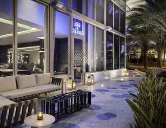 Lobi 2 AC Hotel by Marriott Miami Beach