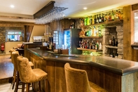 Bar, Kafe, dan Lounge Barley Mow