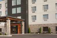 ภายนอกอาคาร Country Inn & Suites by Radisson, Belleville, ON