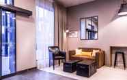 Common Space 2 Best Western Plus Suitcase Paris La Defense