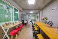 Sảnh chức năng KW Hongdae Line Hostel