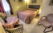 Bedroom 7 Villa Maria Country Inn