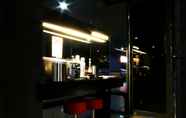 Bar, Kafe dan Lounge 6 Boutique Hotel K