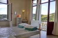 Bedroom Splendid Palace Dinant Hostel