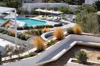 Swimming Pool Relux Ios Hotel