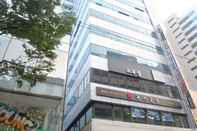 Bên ngoài Step Inn Myeongdong 1