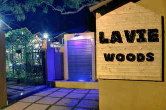 Exterior 4 La Vie Woods