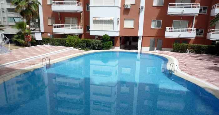 Swimming Pool Apartamentos Marblau Las Alondras