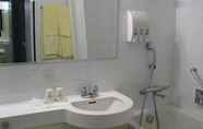 Toilet Kamar 2 Hotel North City