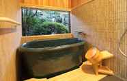 ห้องน้ำภายในห้อง 5 Ryori Ryokan Tsurugata