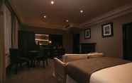 Kamar Tidur 3 County Hotel & County Aparthotel Newcastle