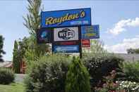 ภายนอกอาคาร Roydons Motor INN