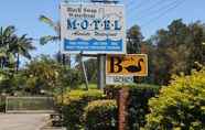 Bangunan 2 Black Swan Waterfront Motel