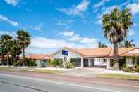 Exterior White Heron Motor Lodge